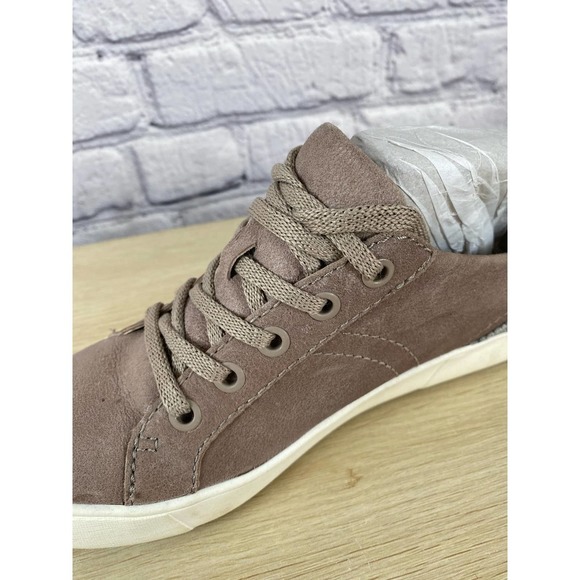 Naturalizer Gray Leather Python Snakeskin Shoes Sneakers size 7 NWT - Picture 7 of 12